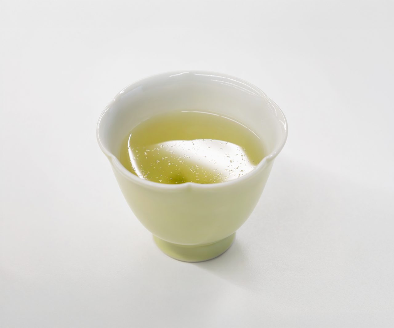 水に溶ける成分30%、水に溶けない成分70%